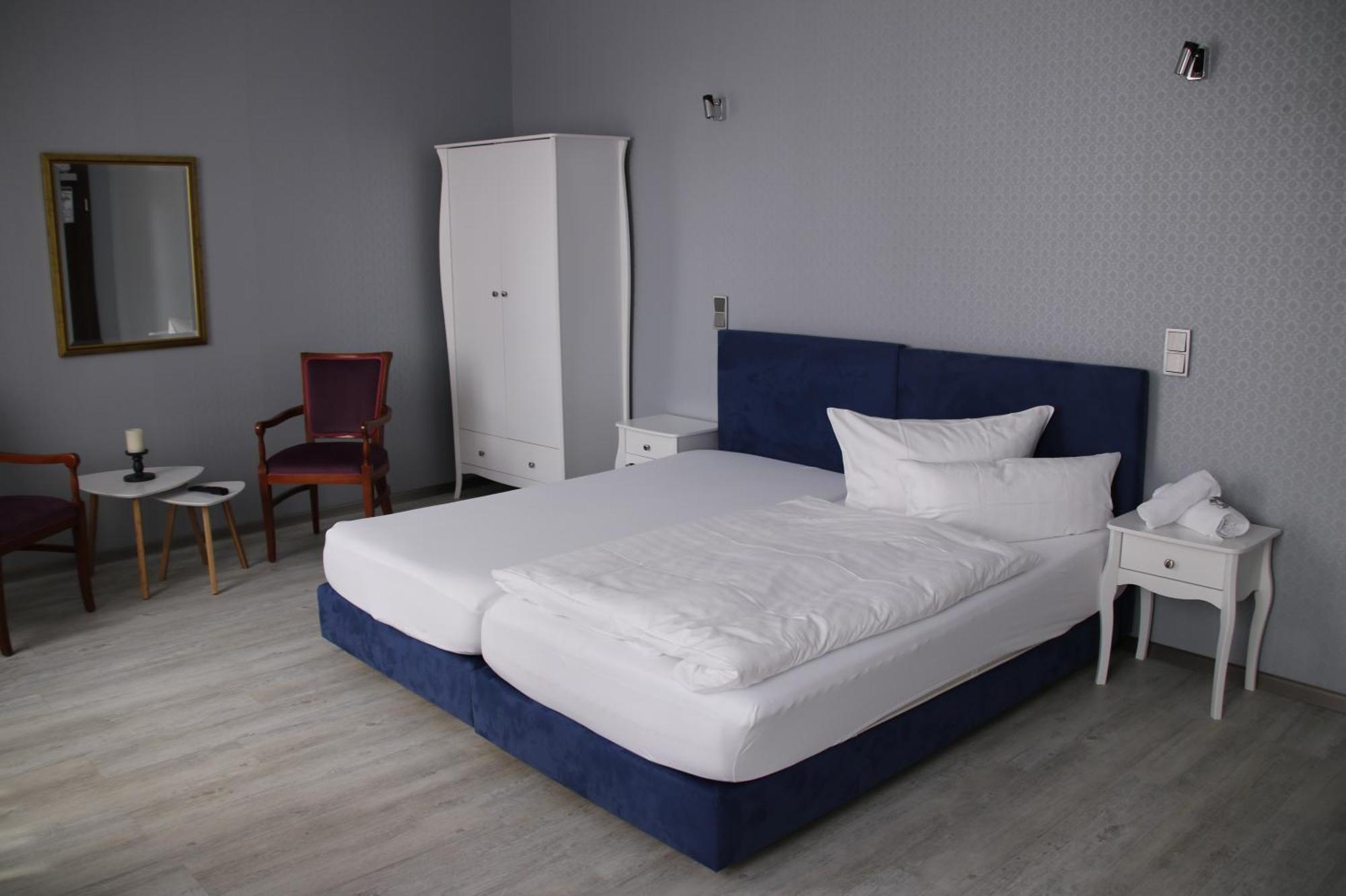 Hotel Am Markt Oebisfelde Bagian luar foto